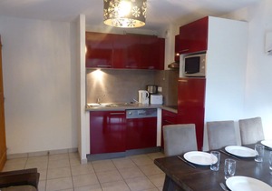 3-room apartment, 6 people, balcony, pets allowed