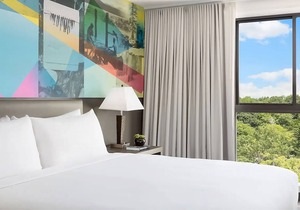 3 Standard 2 Queens Rooms at Studio Allston Hotel