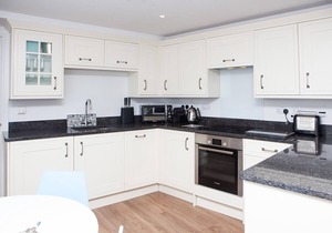 3 Sunday School Court – Off-Site Parking and Courtyard