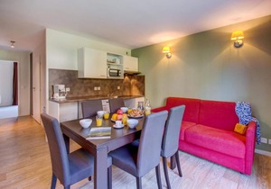 300m from resort center, fitness, swimming pool, parking, tv, ski locker, 40m², La Féclaz