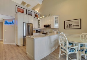 344EWI Soaring Ceilings| Downtown Charlevoix | Pool, Hot Tub, Sauna