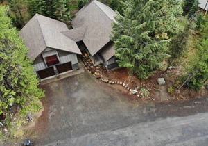 390 m² Cabin ∙ 4 bedrooms ∙ 20 guests