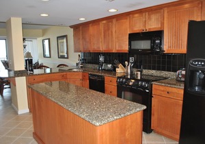 3BR 2.5 Baths - OceanFront Luxury with Unobstructed Ocean Views