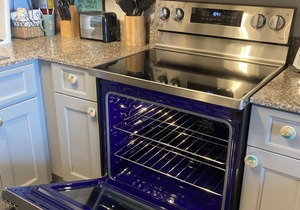 3rd Fl Luxury Beachfront w reserved parking 3rd fl original Best Vacation Ever