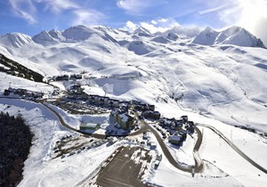 3rd floor, balcony, tv, ski locker, 23m², Peyragudes