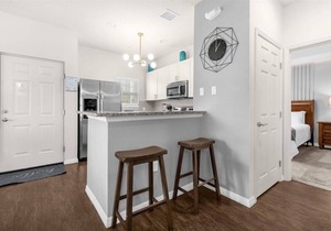 4 BD/3 BA/Lucaya Village (21-101)