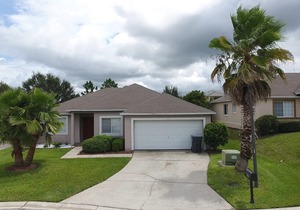 4 bedroom / 2 bathroom Villa 10 Minutes To Disney With Private Pool