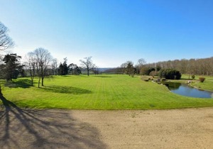 4 bedroom accommodation in Ocquerre