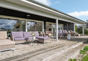 4 bedroom accommodation in Føllenslev