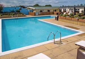 4 bedroom accommodation in New Quay