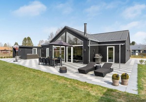 4 bedroom accommodation in Ørsted