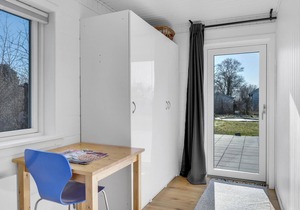 4 bedroom awesome home in Dronningmølle