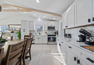 4 bedroom beach front with a pool