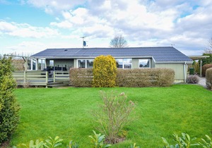 4 bedroom cozy home in Bogense