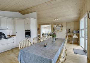 4 bedroom cozy home in Hemmet
