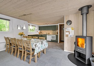 4 bedroom lovely home in Hemmet
