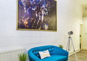 4 bedroom(s) House near London