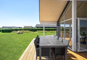 4 Bedroom Stunning Home In Haderslev