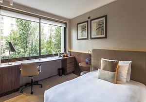 4-Star Hotel ∙ Crowne Plaza Geneva, an IHG Hotel
