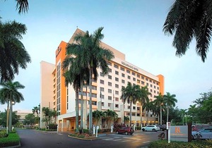 4-Star Hotel ∙ Renaissance Fort Lauderdale West Hotel