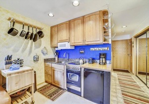 42 m² Condo ∙ 4 guests