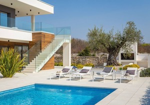 432 m² Villa ∙ 5 bedrooms ∙ 10 guests