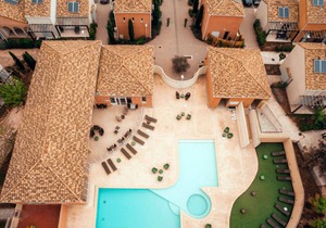 44 m² Accommodation ∙ 1 bedroom ∙ 4 guests