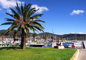 45 m² Resort ∙ 2 bedrooms ∙ 4 guests