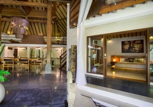 450 m² Villa ∙ 3 bedrooms ∙ 6 guests