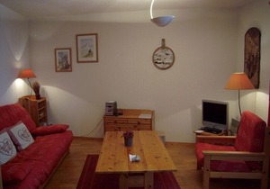 4BAPAIG18 in CREST VOLAND