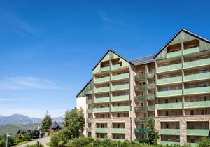 4th floor, balcony, tv, ski locker, 35m², Peyragudes
