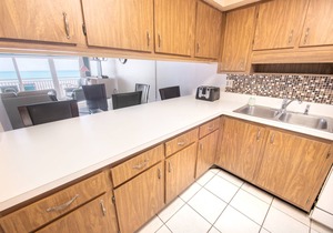 4th Floor Oceanfront 2BR Condo w/Balcony & Beach Views, Unit 448