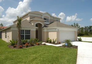 5 BED VILLA CLOSE TO DISNEY PRIVATE POOL WIFI GAMES ROOM LAKE VIEW