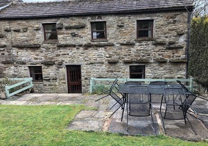 5 bedroom accommodation in Simonstone near Hawes