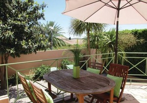 5 bedroom accommodation in Creissan