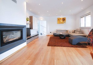 5 bedroom accommodation in Icici