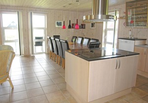 5 bedroom beautiful home in Tranekær