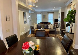 5 Bedroom Huge House in Best Location Parking Fireplace Back Yard