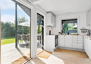 5 bedroom stunning home in Tisvildeleje