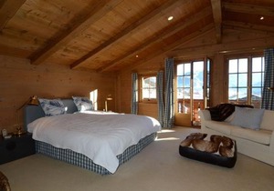 5 bedrooms 6 bathrooms ski in/out chalet