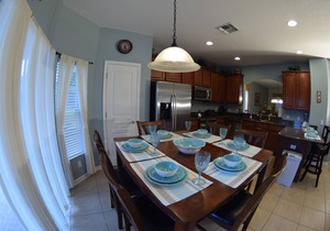 6/4 Home Pool/Spa Close to Disney, Free Water Park Use, Game RMThemed, WIFI BBQ