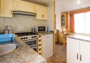 6 berth caravan for hire at Broadland Sands Holiday Park in Suffolk ref 20329BS