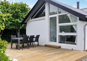 6 person holiday home in Struer-By Traum
