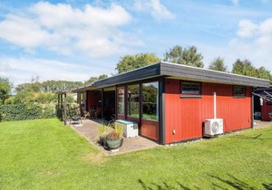 6 person holiday home in Store Fuglede