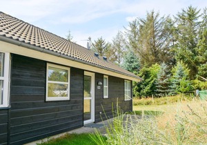 6 person holiday home in Blokhus