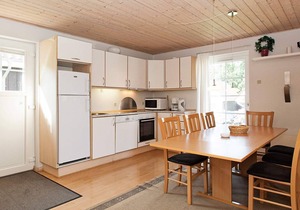 6 person holiday home on a holiday park in Gråsten