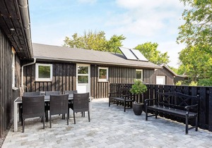 6 person holiday home in Løgstør