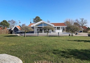 6 person holiday home in Otterup