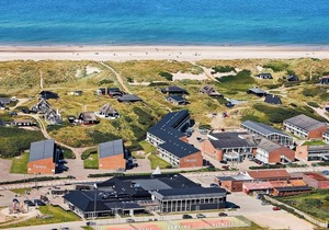 6 person holiday home on a holiday park in Ringkøbing