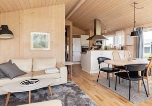 6 person holiday home in Tranekær-By Traum